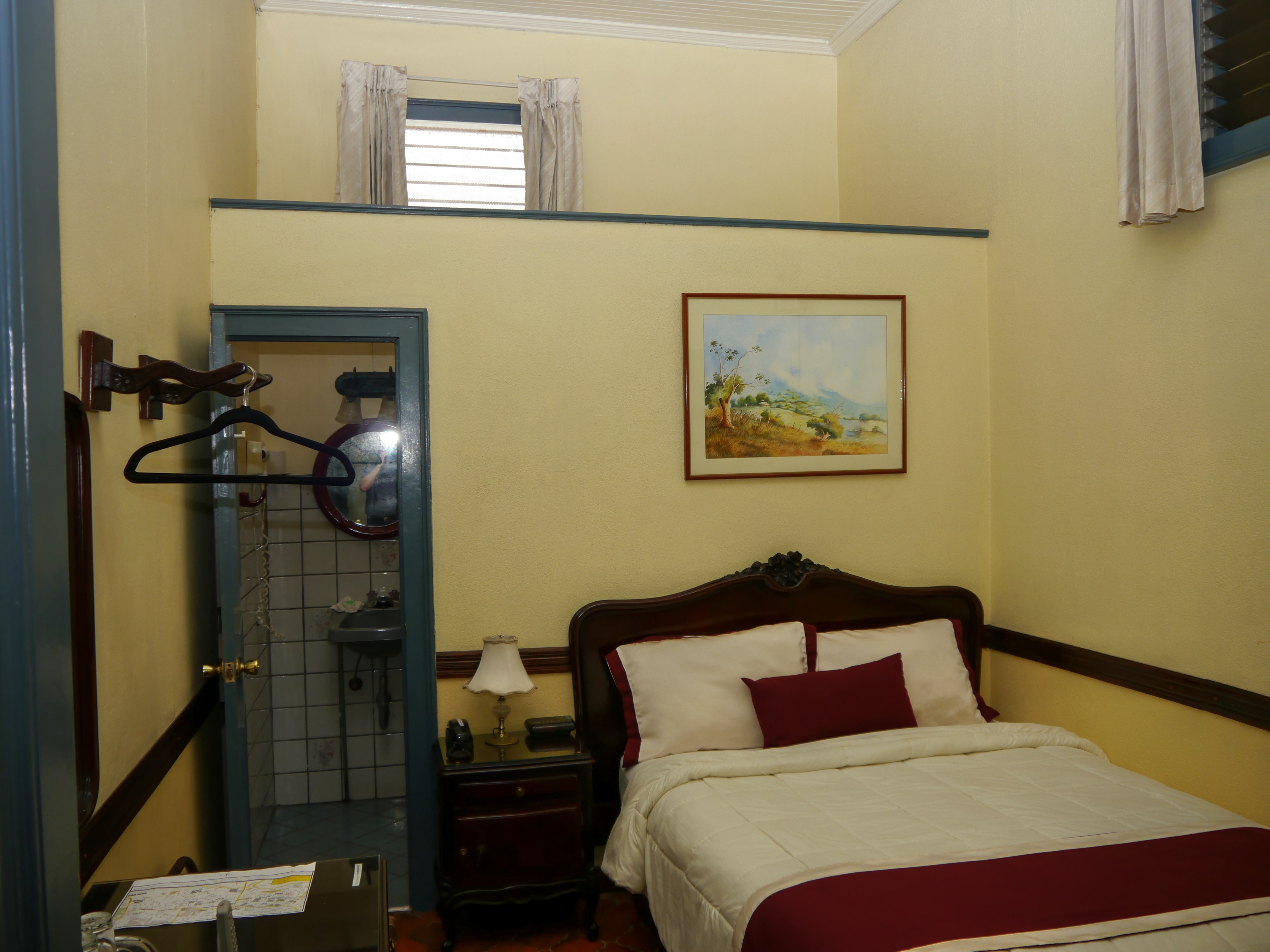 Economy Room