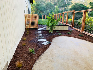 DG Patio,Fene