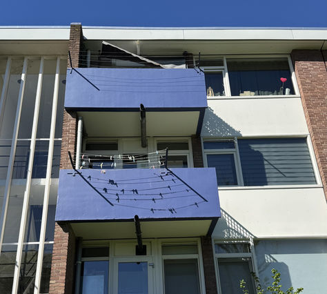 Balkondoorvoeren in een appartementencomplex