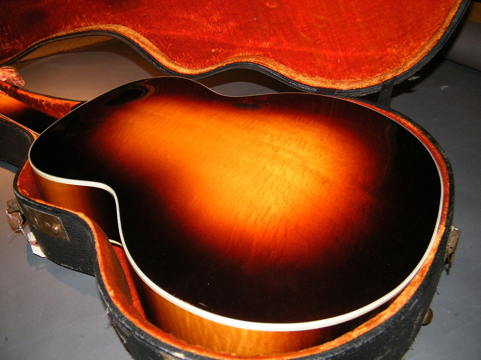 town & Country 8 • ©vintagegretsch