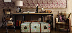 Morris wallpaper coffeetable trunk