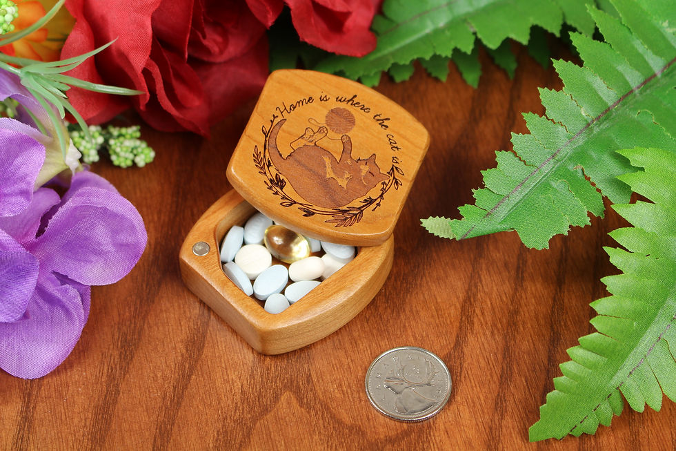 Miniaturbild: Cat Home | Natural Wood Magnetic Box | Laser Engraved