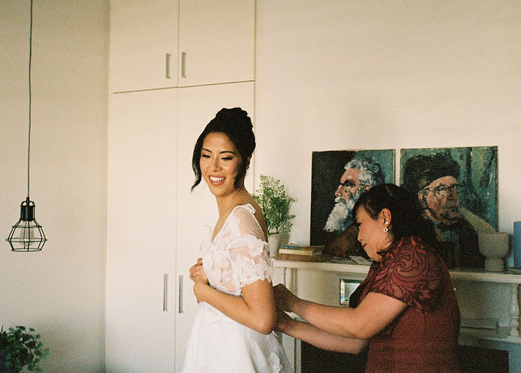 ZOE WEDDING PHOTOGRAPHY - 35mm Film Jascinta and Lachlan -15.jpg