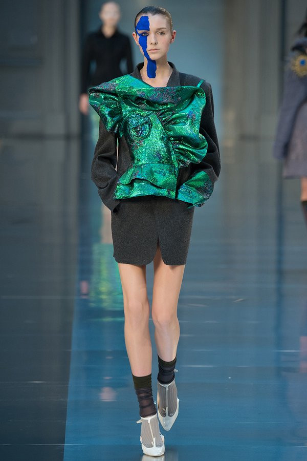 maison-martin-margiela-couture-fall-2015-07.jpeg