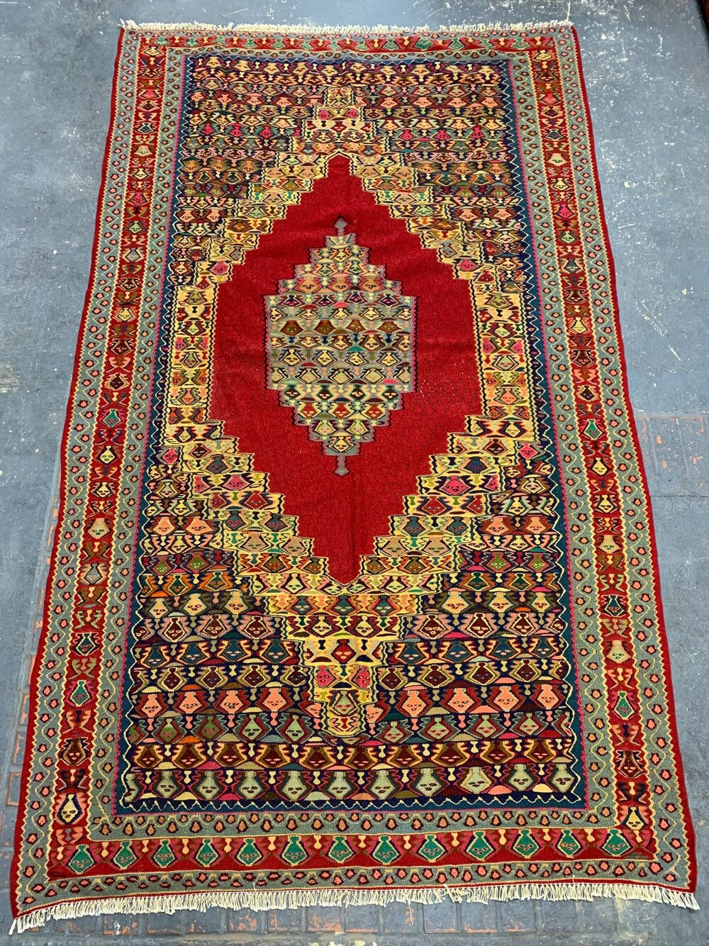 Seneh Kilim 244 x 143cm