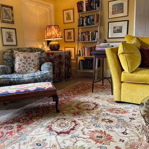 Traditional Rug Collection