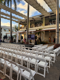 Corporate event

Corporate event DJ setup with lighting in Grand Cayman