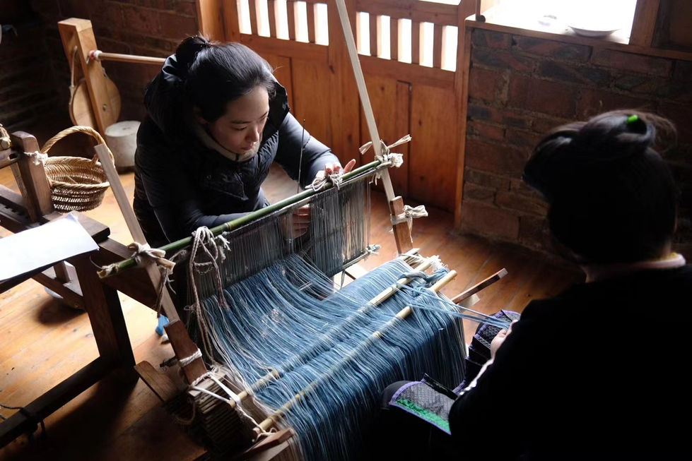 Weaving process