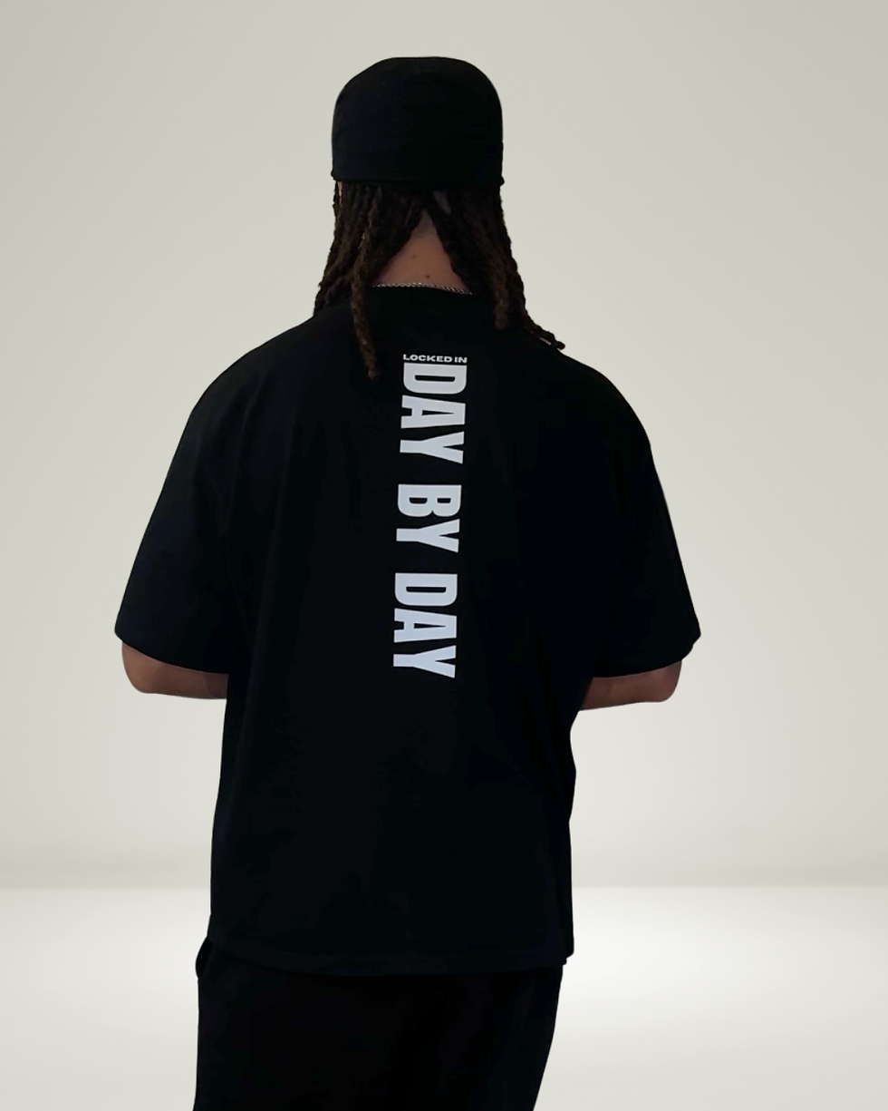 Thumbnail: OVERSIZED TEE