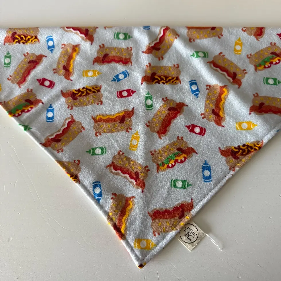 Thumbnail: Hotdog Bandana
