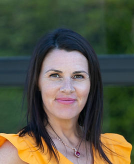 Jaime Pfeffer Headshot (12)_edited.jpg