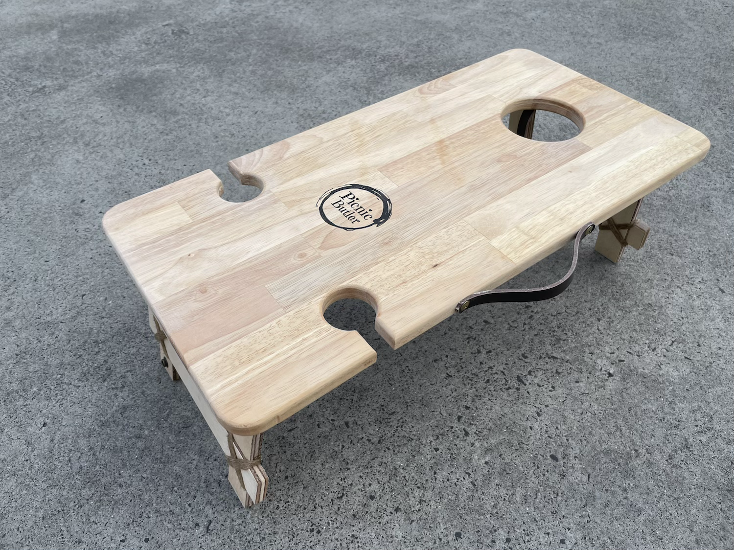 Hevea "Amour" Table