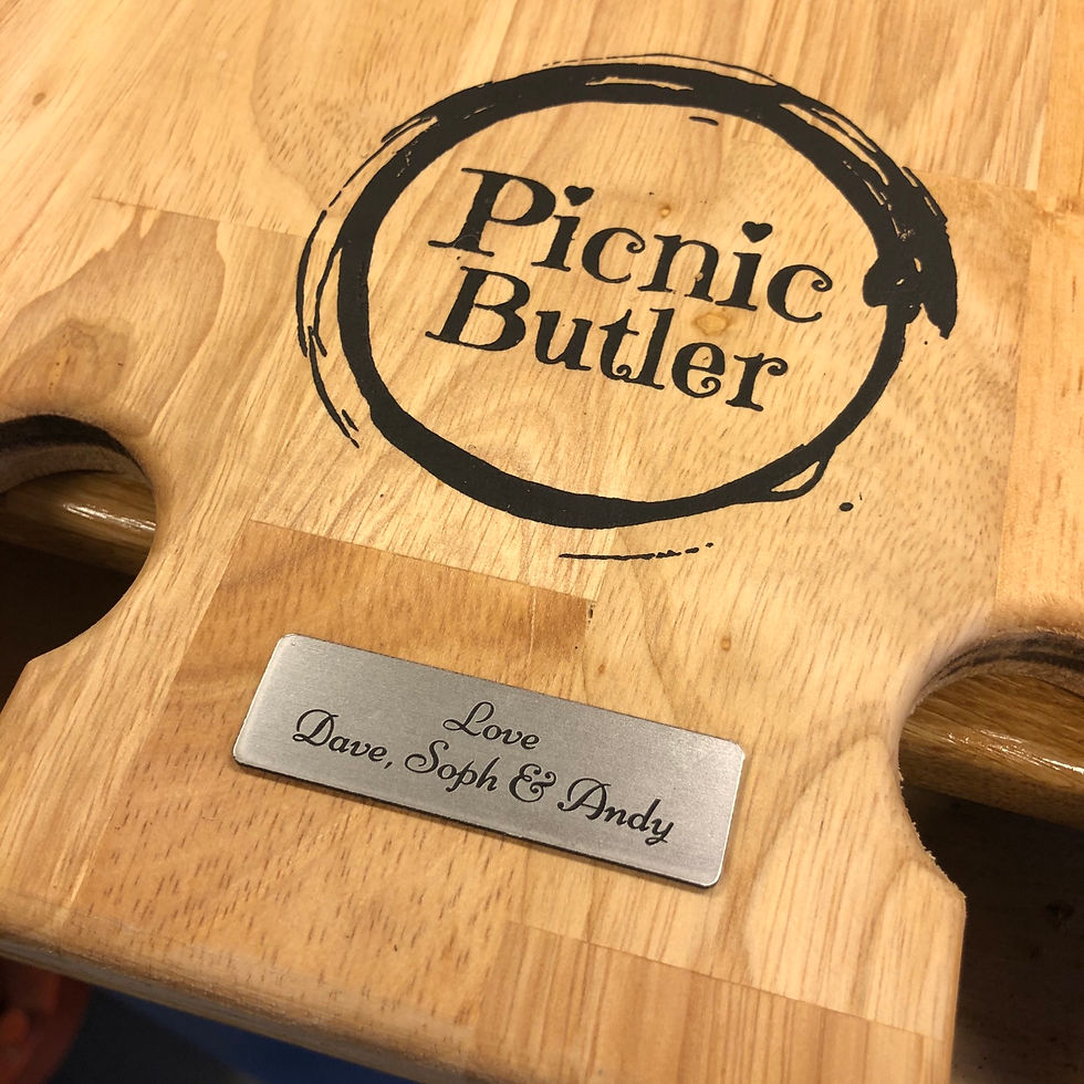 Thumbnail: Merbau "Vino" 4-Wineglass Table