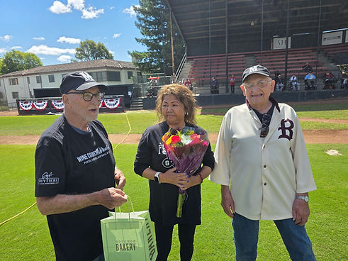 Gene Burke-Sarah Ramirez-Dave Budworth-Tug McGraw-Flowers-Borman Field-Yountville.jpg