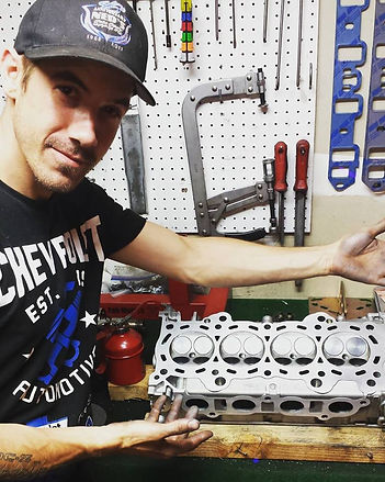 36669198_472579836536030_107406069955192