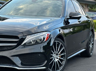 Ceramic Coating vs. Wax: Which Is Better for Your Car’s Paint?