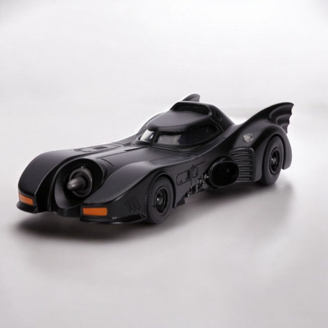 Thumbnail: Batman (1989) - Batmobile with Figure 1:32 Scale Hollywood Ride