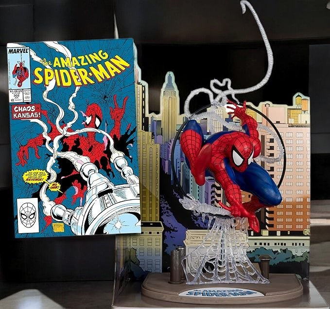 Thumbnail: Spider-Man 1:6th Scale Collectible with Scene & Comic (Based on The Amazing Spid