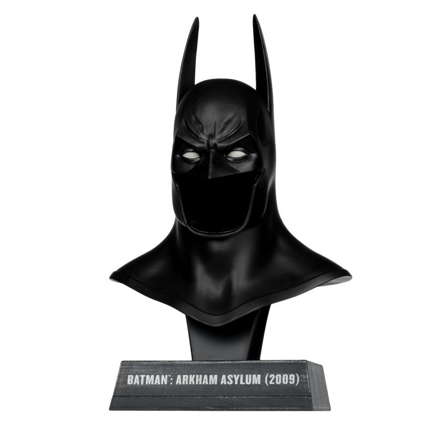 Thumbnail: McFarlane Batman (Arkham Asylum) Cowl 1:3 Scale Prop Replica