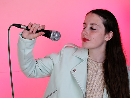 Tips for confidence on stage.