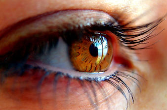 Glaucoma afecta mujeres en edad productiva