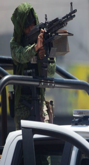 Arremete la Narcoviolencia en Baja California e Incendia Unidades de Transporte Público