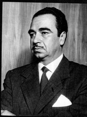 Miguel Álvarez Acosta, poeta, dramaturgo y promotor cultural