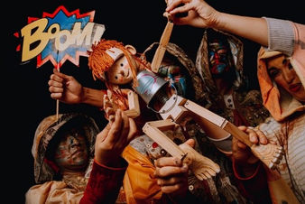 Teatro para niños “Pies Hinchados” combina títeres, máscaras e inclusión