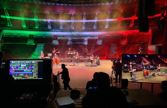Mexicanos dan el grito con la verbena digital sonora