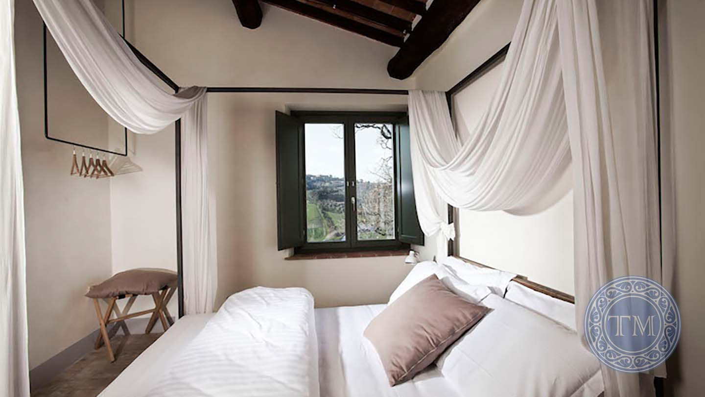 Montepulciano hotel room interior