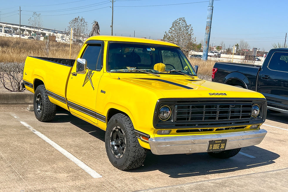 1 - HOOTERS KATY (53)