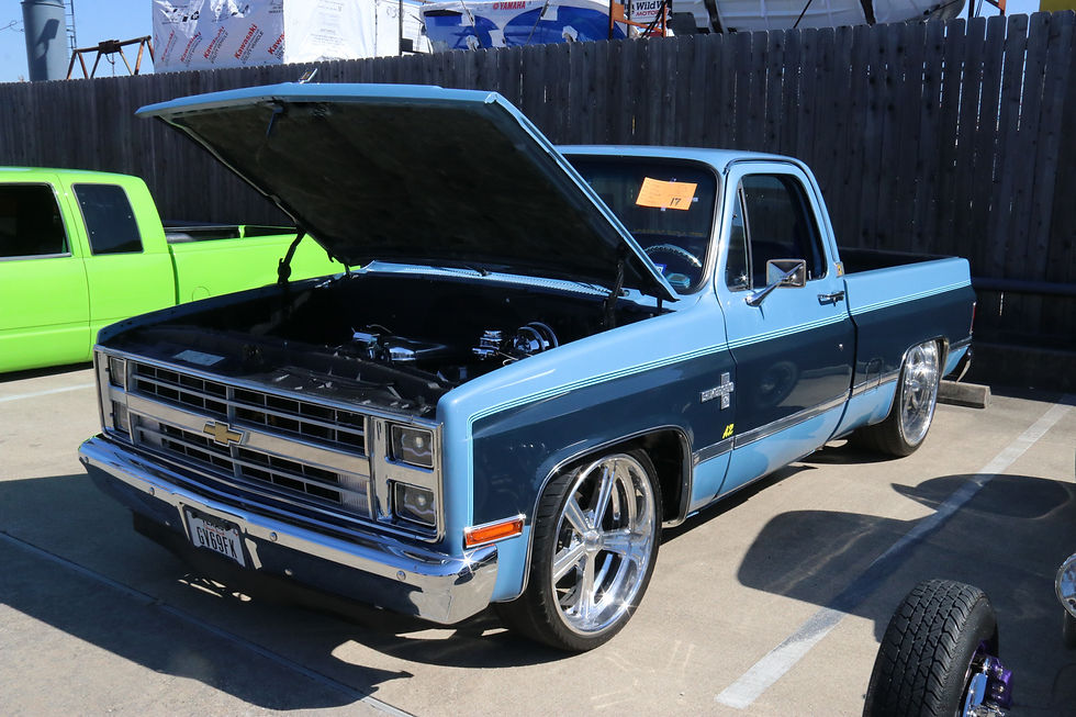 1 - HOOTERS KATY (23)