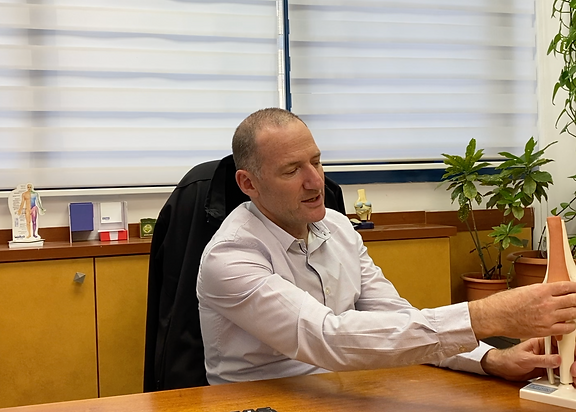 החלפת ירך מה אני עושה בניתוח עצמו