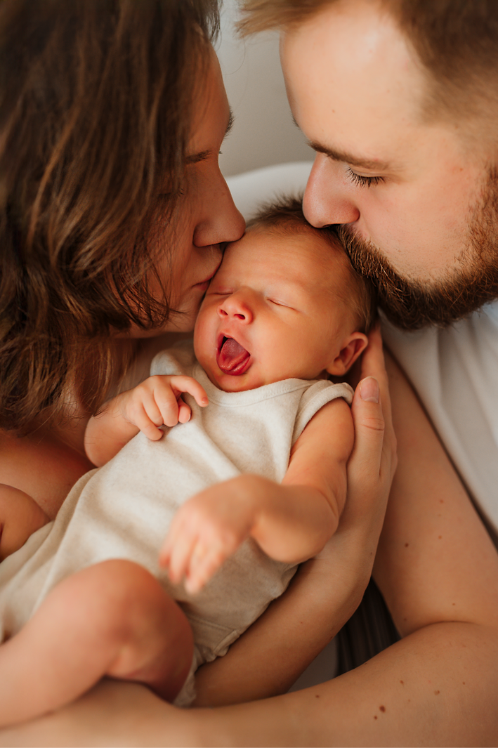 Sesja noworodkowa w domu Warszawa