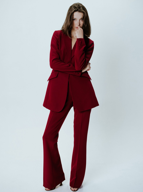 Red All Over: How to Master the Festive Red Wardrobe Trend in 2025