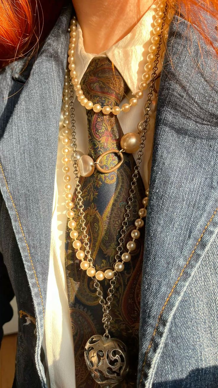 Poetcore: The Romantic Revival of Gentle Dressing