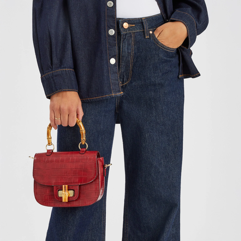 Christmas Chic: Winter Outfits That Bring the Festive Heat