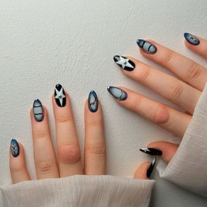 Nail Art & Beauty Trends with Seasonal Motifs: What’s Hot in 2025