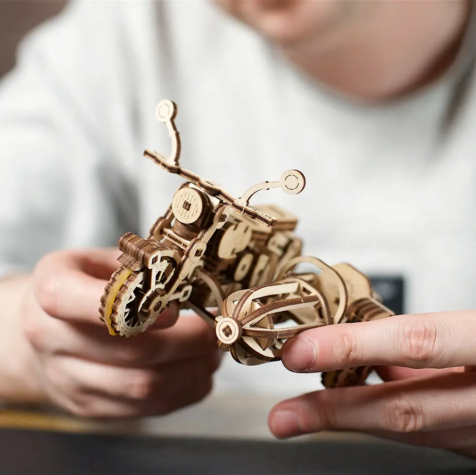 Miniature : moto volante de Hagrid, Harry Potter, maquette Harry Potter, jouet en bois, jouets de léa