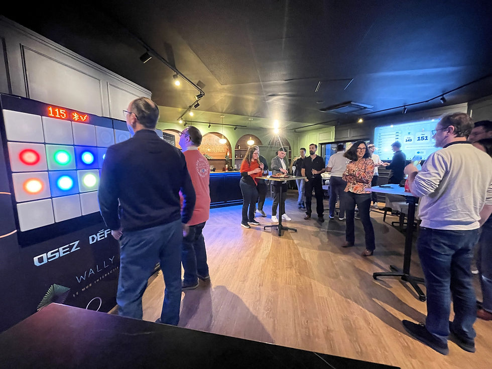 Team building - le mur interactif : un moment de cohésion réussi chez Léa Nature