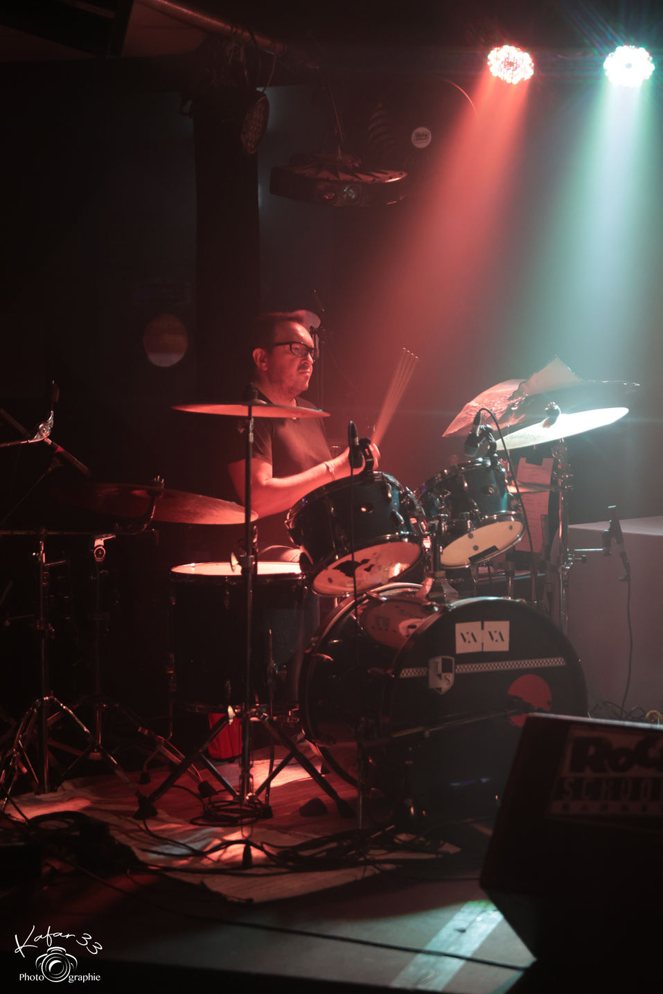 BLACKTONG POWER TRIO BATTEUR À LA ROCK SCHOOL BARBEY