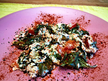 Schneller Spinat-Cottage Cheese-Auflauf