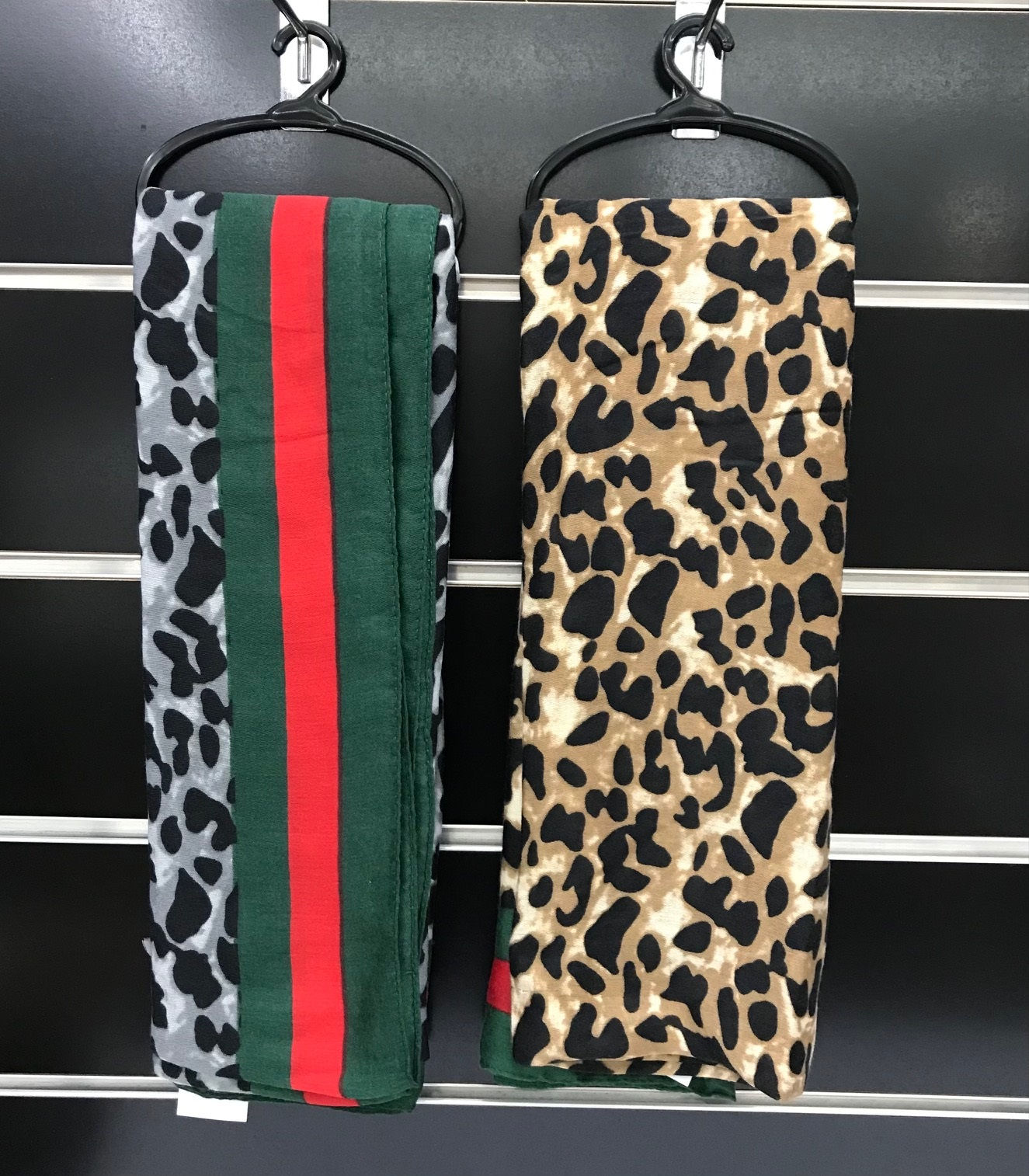 Women Fashion Leopard Print Scarf #SC-8518. 12 PCS/DOZEN