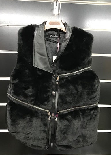 Thumbnail: Women Winter Faux Fur Vest Poncho #FCL-7752