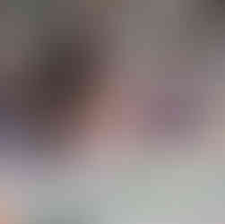 moms eating dinner with friend of a mom events