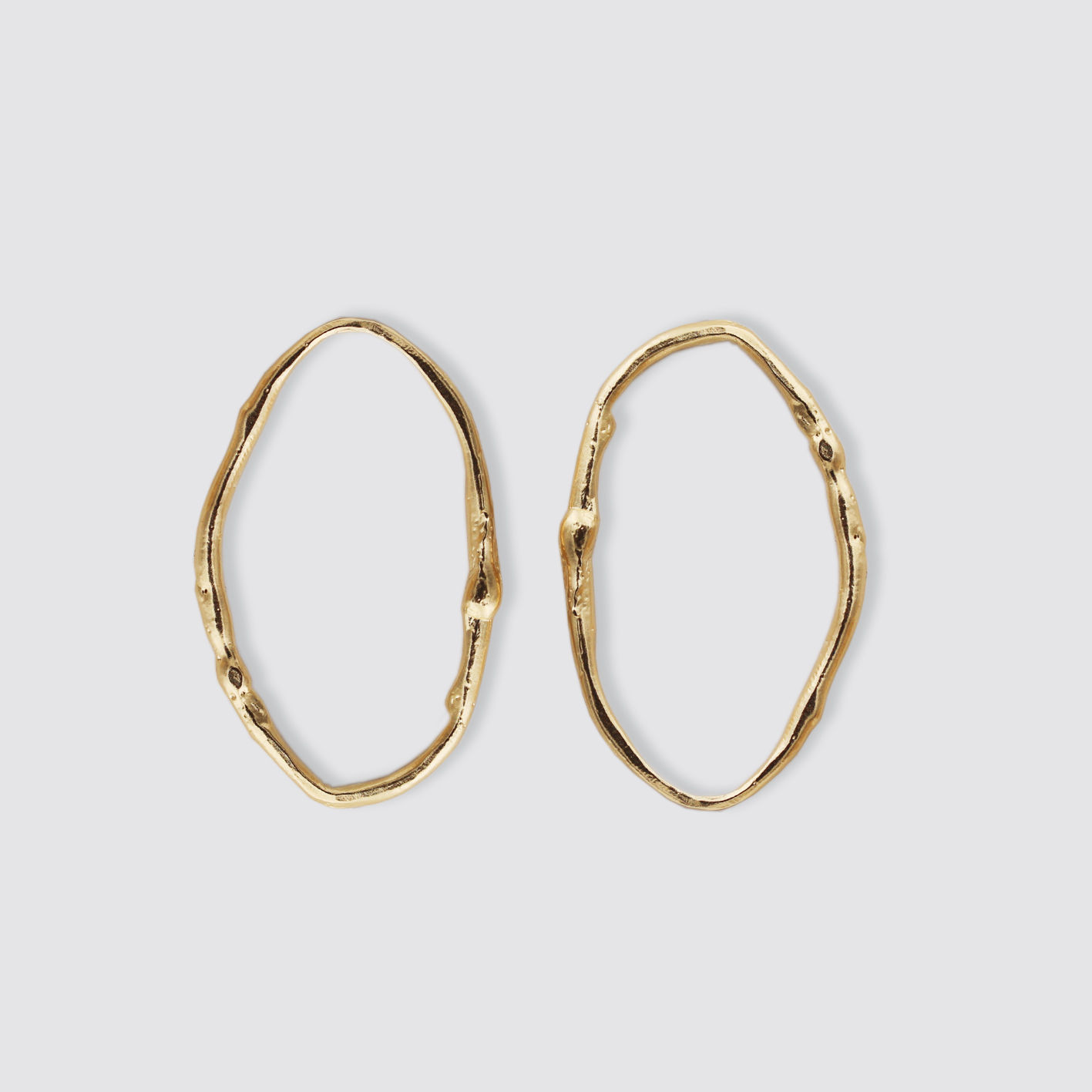 Liquid oval earrings in sterling silver