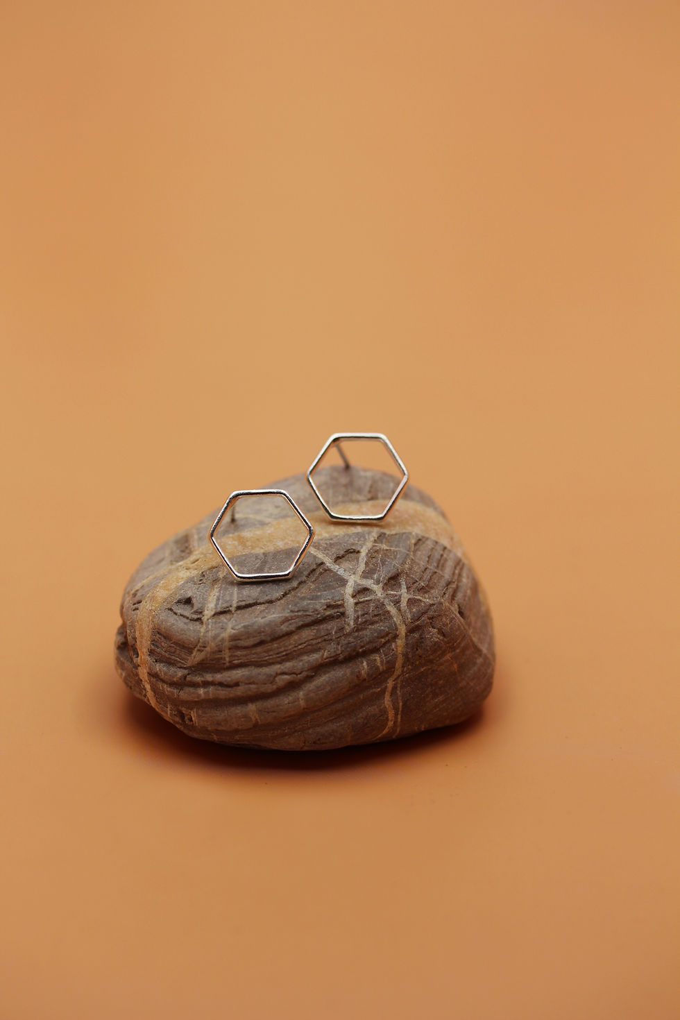 Thumbnail: Hexagonal earrings in sterling silver