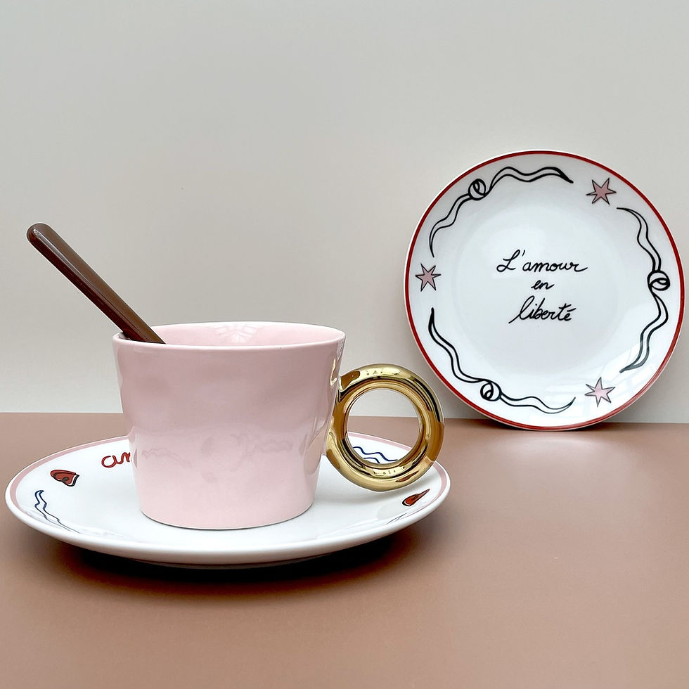 Thumbnail: Assiettes amour en liberté, les 4