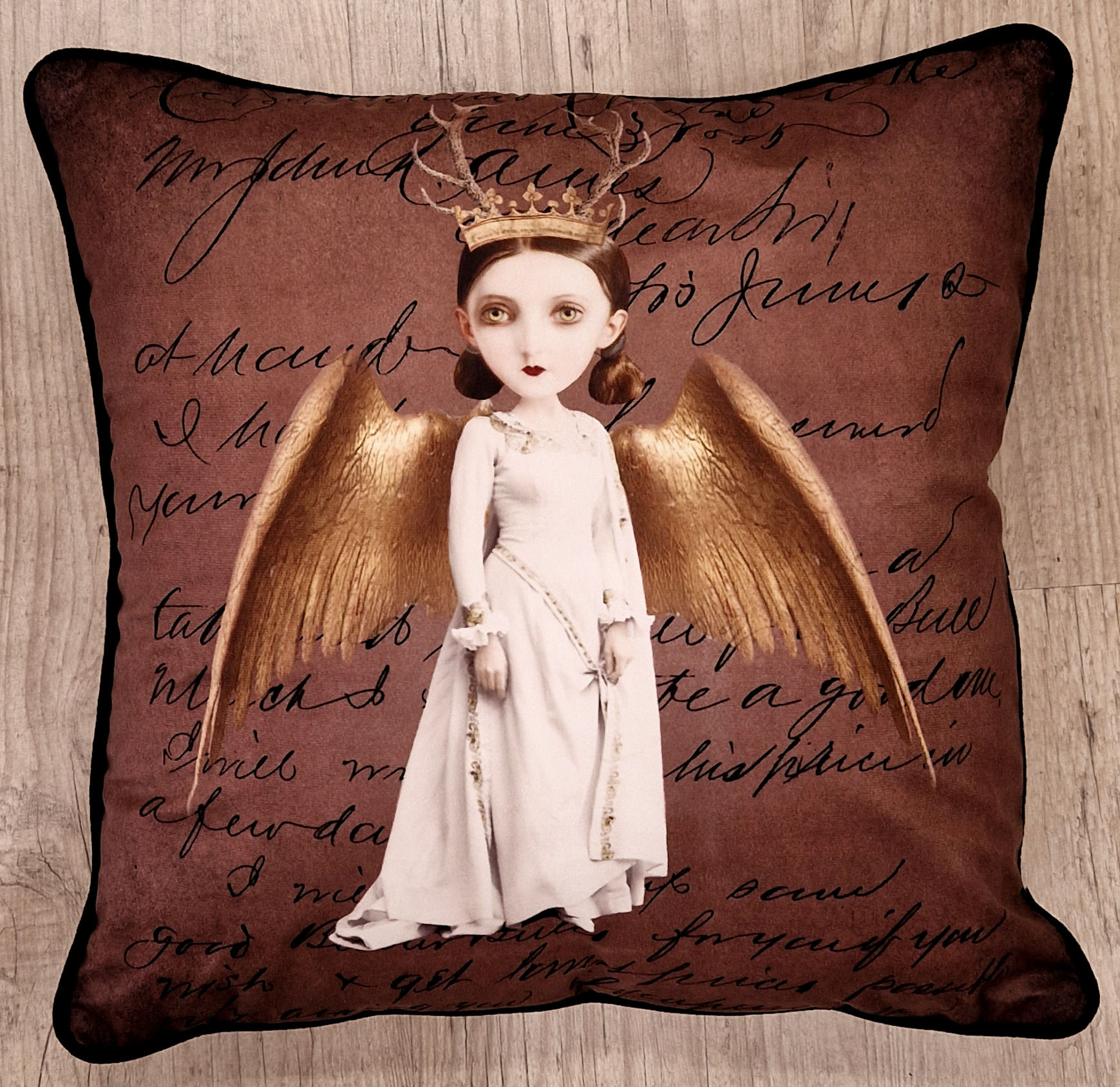 Coussin fantastique esprit Tim Burton