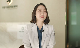 VIP동물의료센터 동대문점 고한아 원장이 강아지 결석 상담을 진행 중
